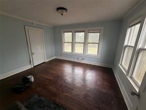 305 E Bradford Street - Photo 13