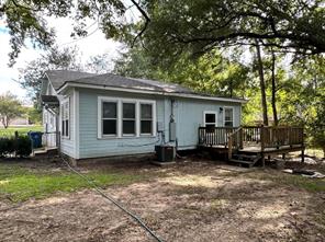 305 E Bradford Street - Photo 4