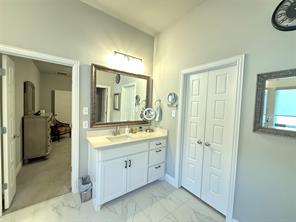 1021 Churchill Lane - Photo 19