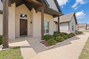 1001 Resolute Road - Photo 4