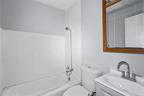 2700 Briarwood Lane - Photo 24