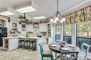 221 Hart Court - Photo 10