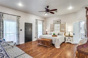 221 Hart Court - Photo 12