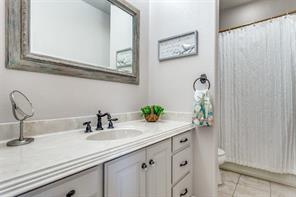 221 Hart Court - Photo 15
