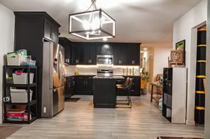 341 Christie Avenue - Photo 11