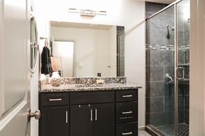 341 Christie Avenue - Photo 28