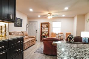 341 Christie Avenue - Photo 7