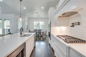 1057 Resolute Road - Photo 8