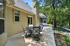 102 Manders Court - Photo 32