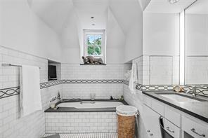 4009 Gillon Avenue - Photo 30