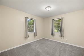 401 Langley Avenue - Photo 13