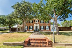1002 E Lindsey Street
