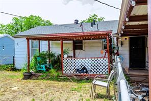 325 NW Avenue I - Photo 37