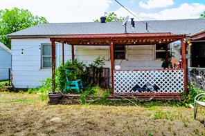 325 NW Avenue I - Photo 38