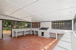 700 W Broadway Street - Photo 32