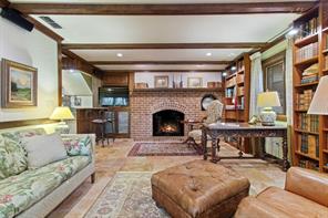 1513 Lake Park Circle - Photo 2
