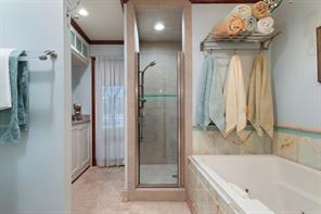 1513 Lake Park Circle - Photo 9
