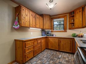 4240 County Road 2107 - Photo 15