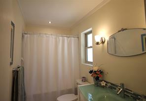 600 Runaway Bay Drive - Photo 20