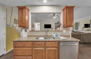 213 Woodlands Boulevard - Photo 13