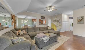 213 Woodlands Boulevard - Photo 7
