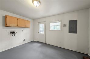 4704 Williams Road - Photo 16