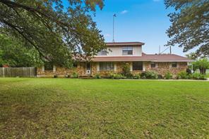 408 E Mulberry Street - Photo 2