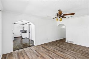 716 Heathcliff Drive - Photo 3