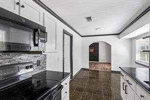 716 Heathcliff Drive - Photo 6