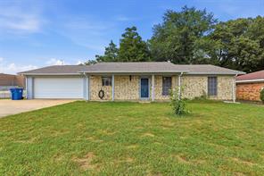 108 Brenda Dr. - Photo 3