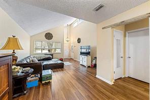 1214 Elm Court - Photo 9