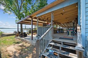 356 County Road 221 - Photo 3