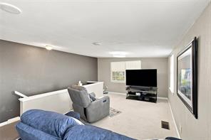 109 Yellowstone Drive - Photo 11