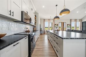 220 High Point Drive - Photo 10