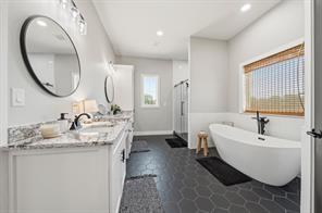 220 High Point Drive - Photo 21