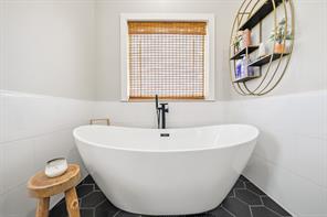 220 High Point Drive - Photo 23