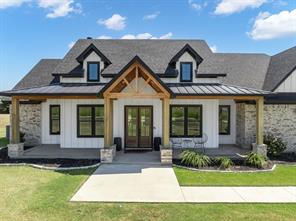 220 High Point Drive - Photo 3