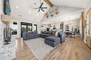 220 High Point Drive - Photo 4