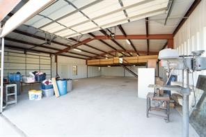 355 County Road 221 - Photo 4