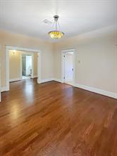918 E Franklin Street - Photo 3