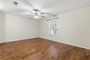 128 Oakwood Court - Photo 20