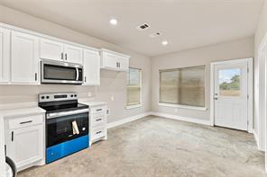 329 HCR 1345 - Photo 11