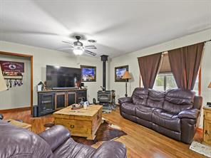 2045 County Road 113 - Photo 2