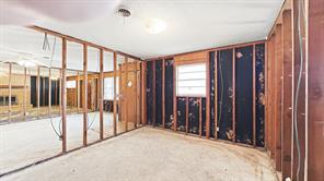 1027 Highway 377 N - Photo 17