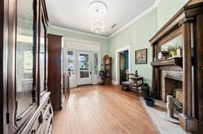 210 S Corporation Street - Photo 3