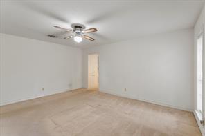 401 Southgate Drive - Photo 12