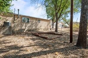 1011 E Connell Street - Photo 28
