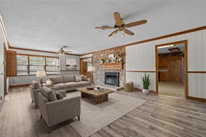 1011 E Connell Street - Photo 5