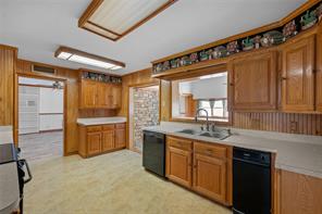 1011 E Connell Street - Photo 9