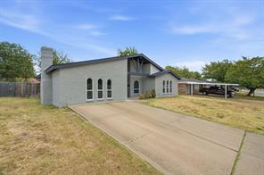912 Kelley Drive - Photo 2